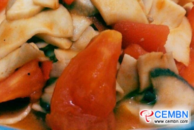 Recept: Pržena gljiva batak s kriškama rajčice i krastavca