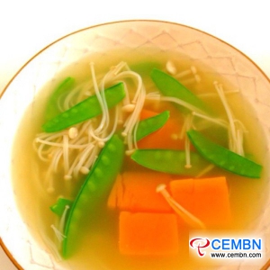 Rezept: Enoki-Pilz-Kürbis-Suppe (leichte Mahlzeit)